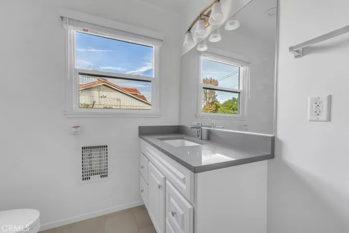 7758 Mason Avenue, Winnetka, California 91306