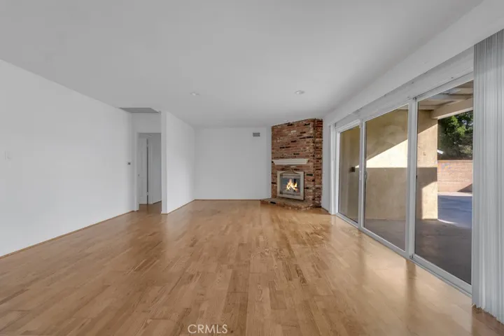 7758 Mason Avenue, Winnetka, California 91306