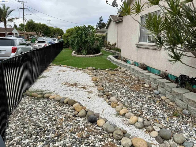 14631 Rollins St, San Leandro, California 94579