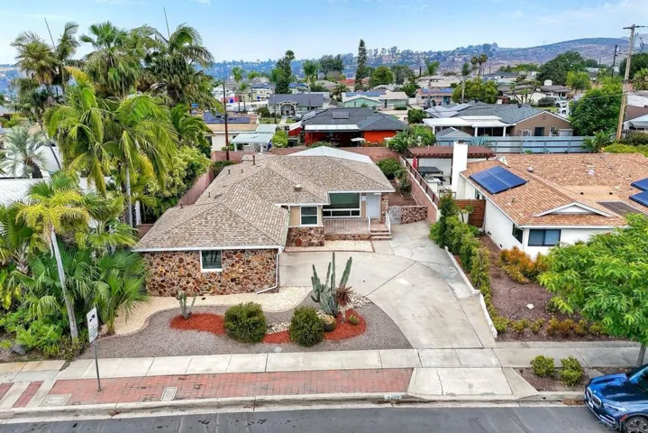 5422 Waring, San Diego, California 92120