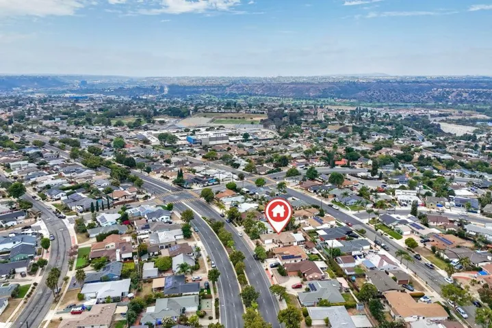 5422 Waring, San Diego, California 92120