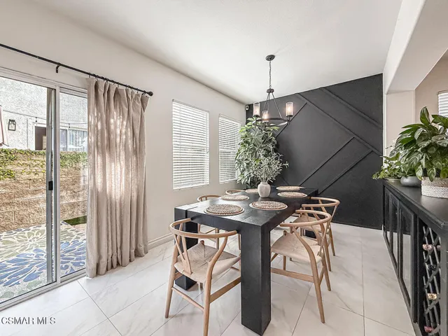 cKitchen and Dining1