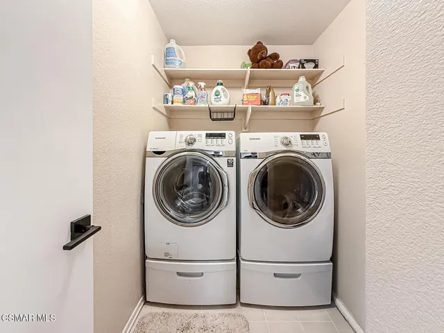 eStairs Landing and Laundry4