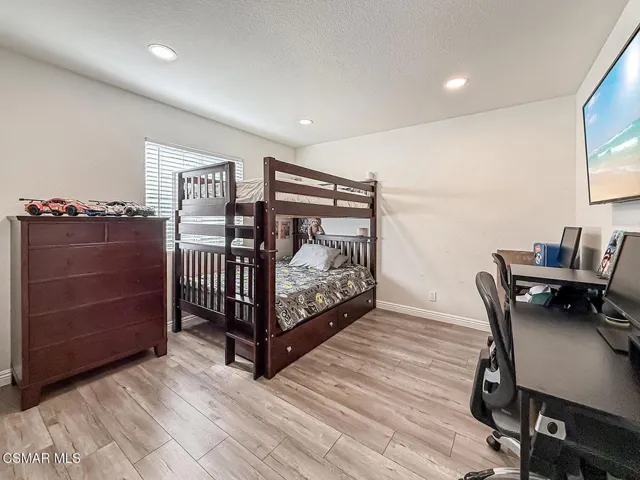 hBedroom2-1