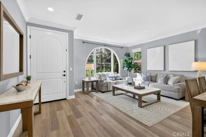 268 Overbrook, Irvine, California 92620