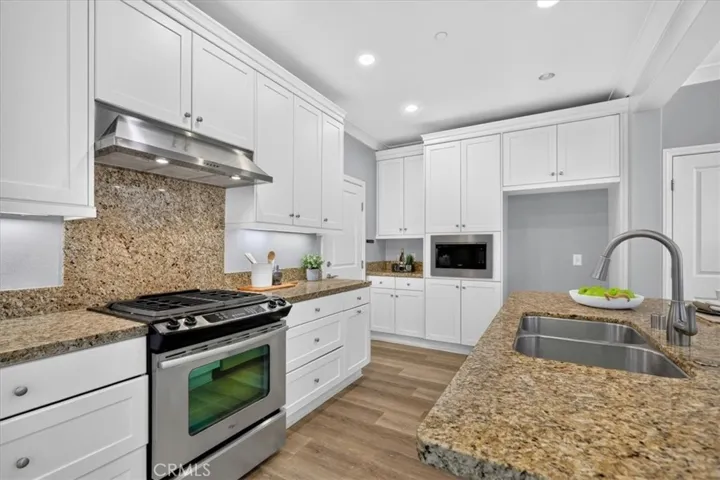 268 Overbrook, Irvine, California 92620