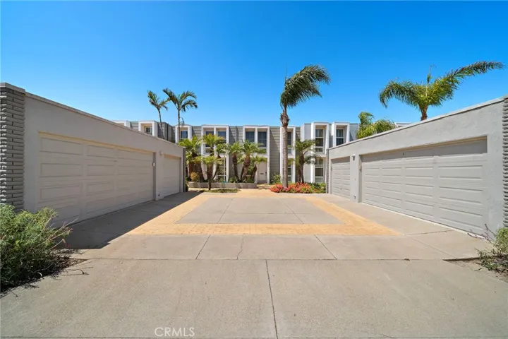 3953 Aladdin, Huntington Beach, California 92649