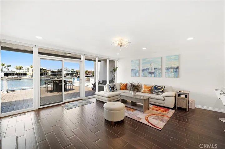 3953 Aladdin, Huntington Beach, California 92649