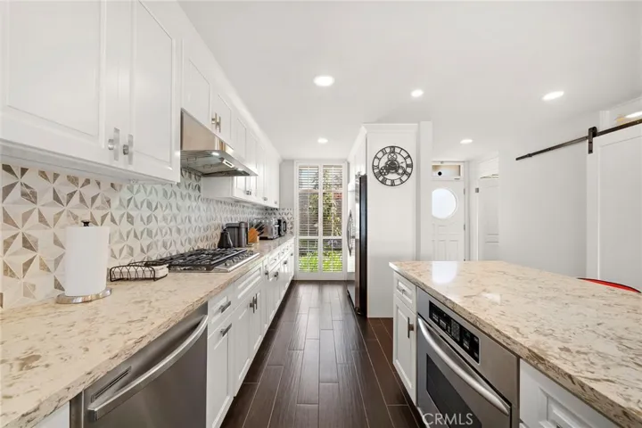 3953 Aladdin, Huntington Beach, California 92649