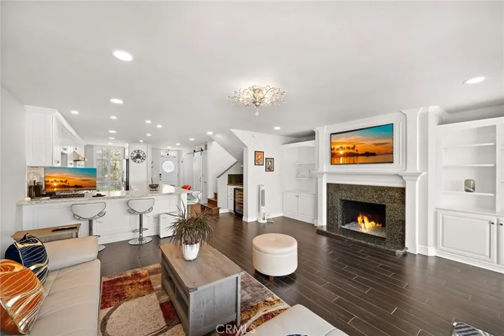 3953 Aladdin, Huntington Beach, California 92649