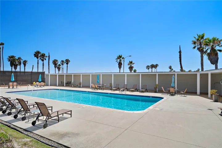 3953 Aladdin, Huntington Beach, California 92649