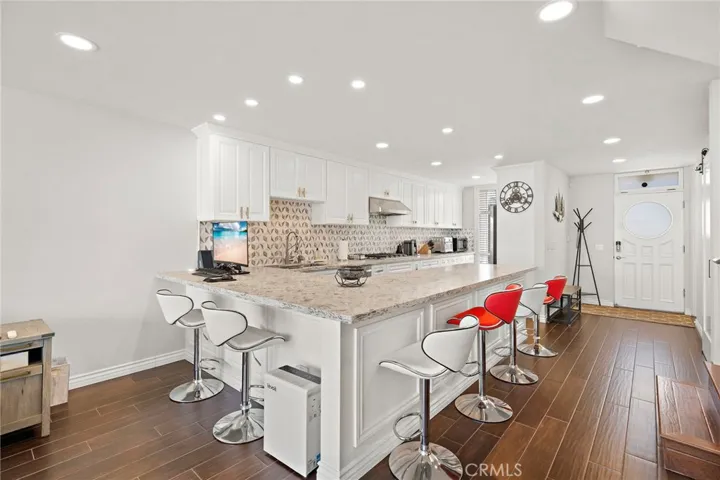 3953 Aladdin, Huntington Beach, California 92649
