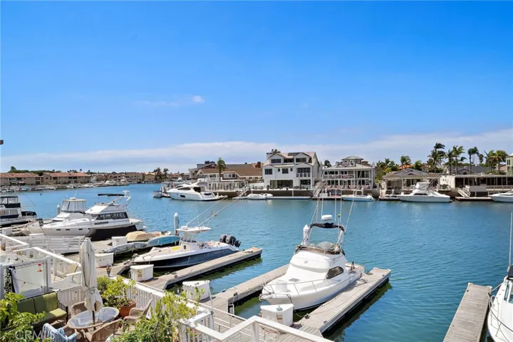3953 Aladdin, Huntington Beach, California 92649