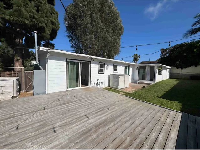 919 N Herrin, Manhattan Beach, California 90266