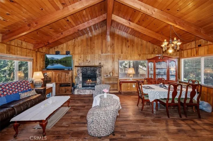 31175 All View, Running Springs, California 92382