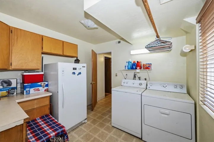 Lower level laundry/mudroom