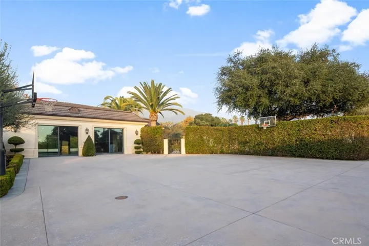 61 Palm Hill Lane, Bradbury, California 91008