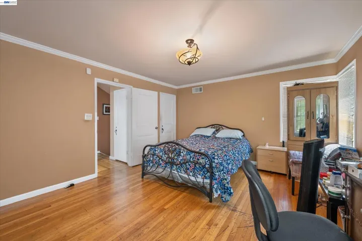 3521 Pierson Street, Oakland, California 94619