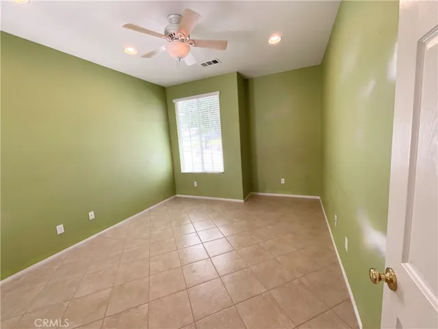 7142 Hidden Court, Highland, California 92346