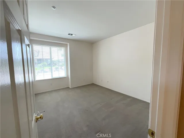 7142 Hidden Court, Highland, California 92346
