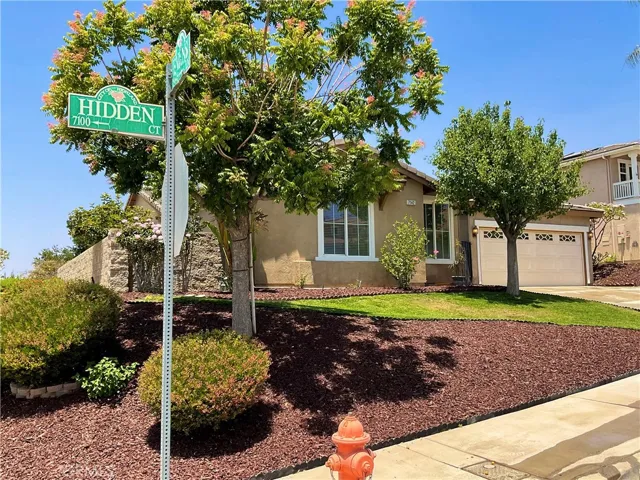 7142 Hidden Court, Highland, California 92346