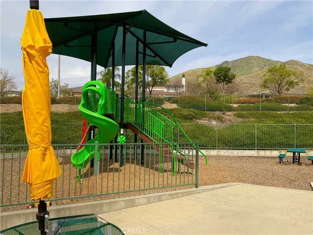 7142 Hidden Court, Highland, California 92346