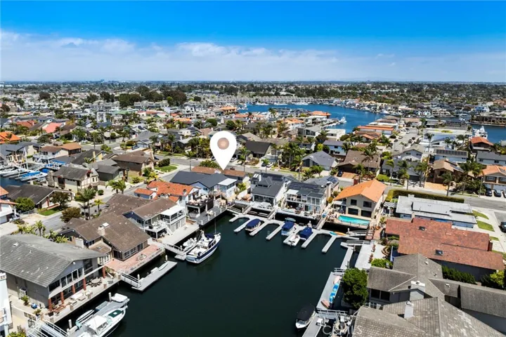 16391 Maruffa Circle, Huntington Beach, California 92649