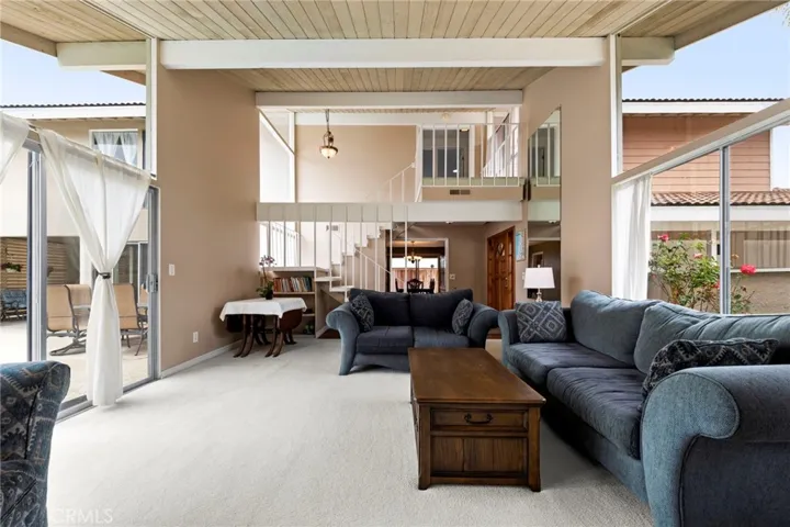 16391 Maruffa Circle, Huntington Beach, California 92649