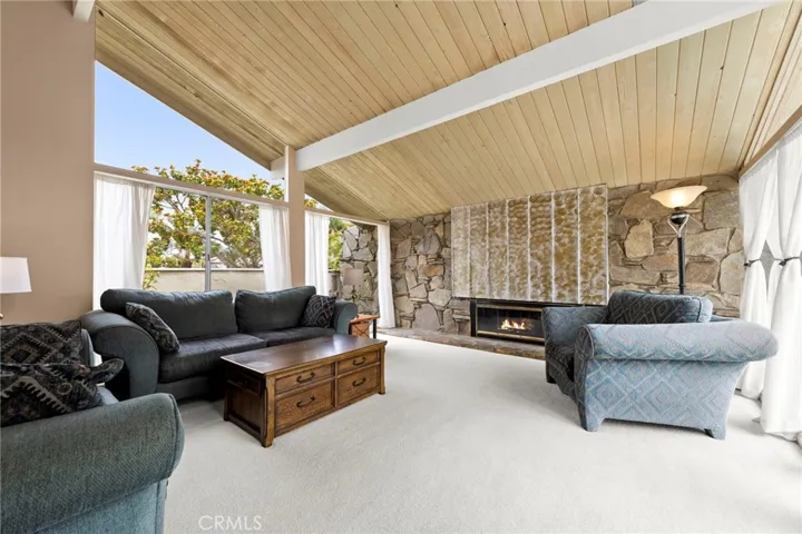 16391 Maruffa Circle, Huntington Beach, California 92649