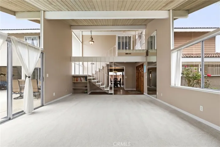 16391 Maruffa Circle, Huntington Beach, California 92649