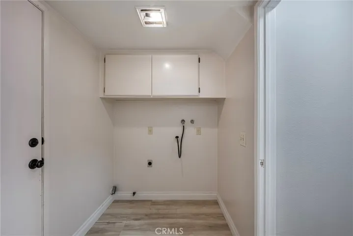 734 Morita, Corona, California 92879
