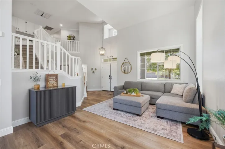 33000 Sotelo, Temecula, California 92592