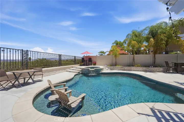 33000 Sotelo, Temecula, California 92592