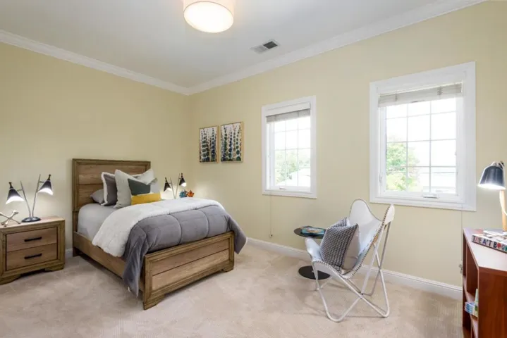 49 W Summit Drive, Redwood City, California 94062