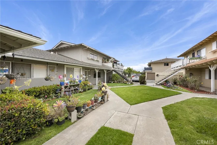 16721 Bartlett 3, Huntington Beach, California 92647