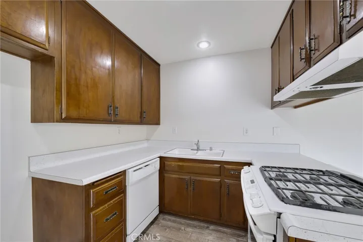 16721 Bartlett 3, Huntington Beach, California 92647