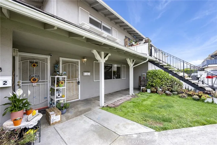 16721 Bartlett 3, Huntington Beach, California 92647