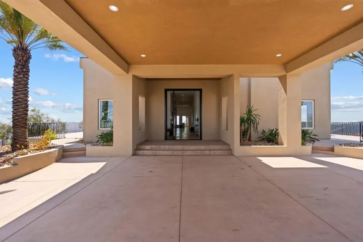 2297 Sunshine Mountain Rd, San Marcos, California 92069