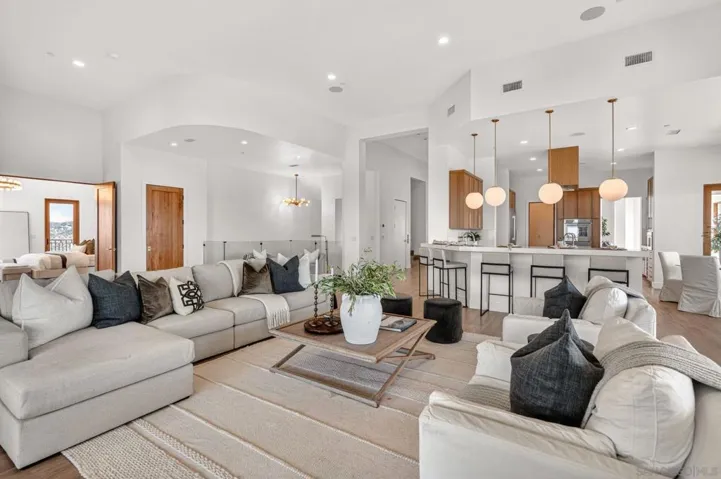2297 Sunshine Mountain Rd, San Marcos, California 92069