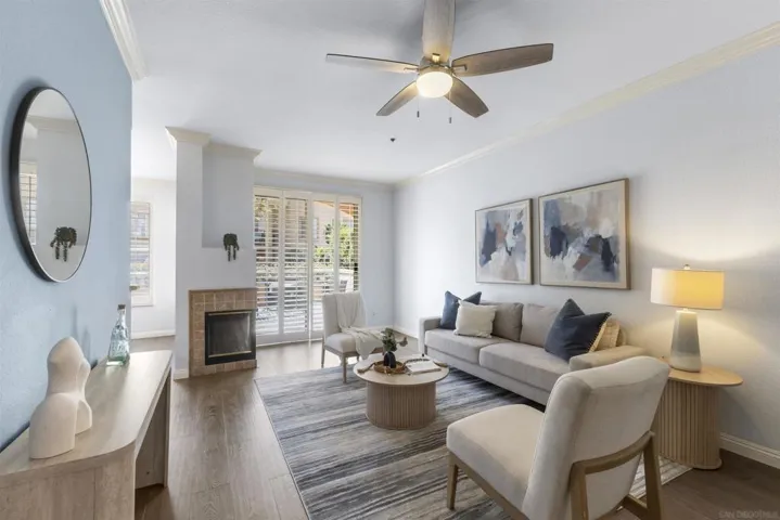 640 Camino De La Reina 1109, San Diego, California 92108