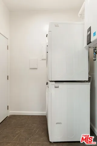 726 S Dunsmuir Avenue, Los Angeles, California 90036