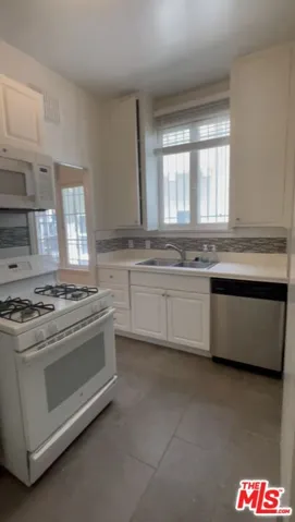 726 S Dunsmuir Avenue, Los Angeles, California 90036