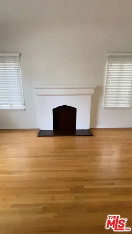 726 S Dunsmuir Avenue, Los Angeles, California 90036