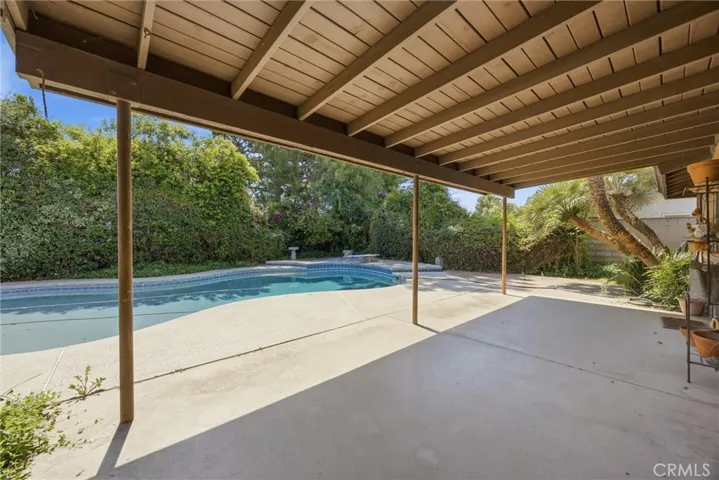 704 Winchester Street, Bakersfield, California 93309