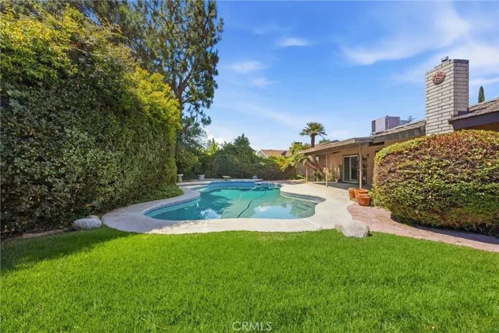 704 Winchester Street, Bakersfield, California 93309