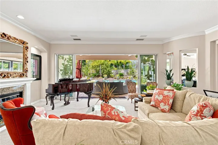 22976 Banbury Court, Murrieta, California 92562
