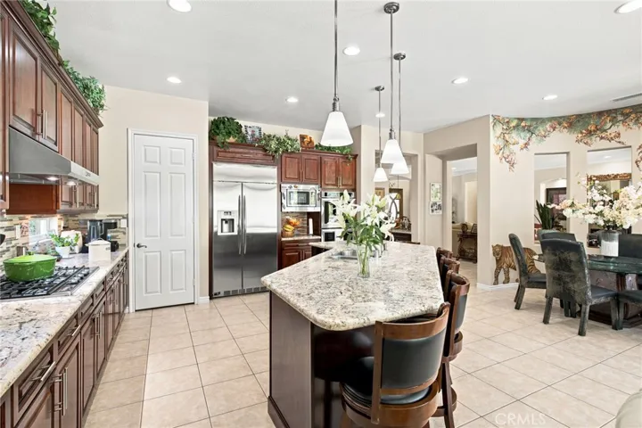 22976 Banbury Court, Murrieta, California 92562