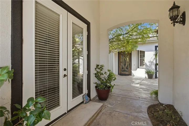 22976 Banbury Court, Murrieta, California 92562