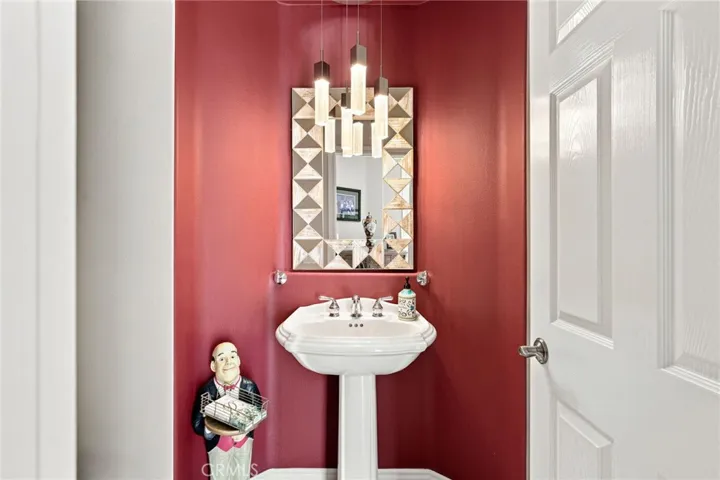 22976 Banbury Court, Murrieta, California 92562