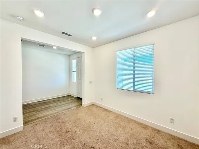 34390 Coconut Circle, Winchester, California 92596